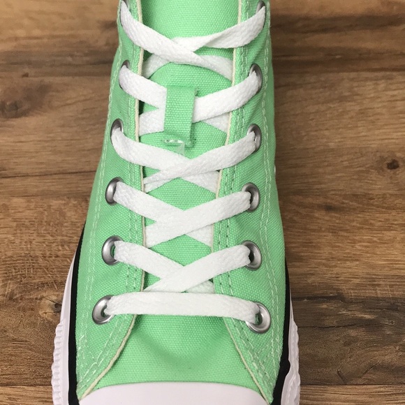 CONVERSE CTAS HIGH TOP BRAND NEW - Picture 8 of 14